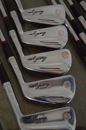 Ben Hogan iron set - original Saber/starburst 