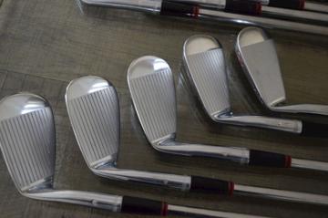 Ben Hogan iron set - original Saber/starburst 