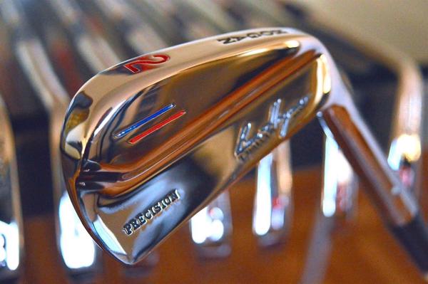 BEN HOGAN VINTAGE GOLF IRON SET - THE 1955 PRECISION IRON SET 2/9 - ALL ORIGINAL !!